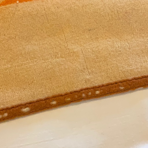 100 year old Pendleton Woolen Mills - Picture 5 of 5